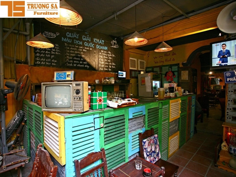 thiet-ke-quan-cafe-san-vuon-phong-cach--vintage-6-(3)-Hang-Noi-That-Truong-Sa