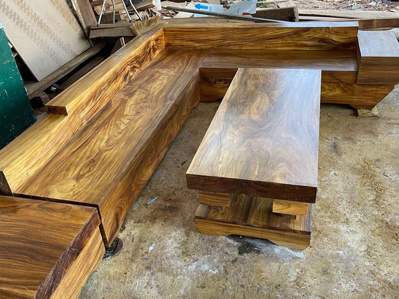 bàn ghế gỗ lim nguyên khối phòng khách